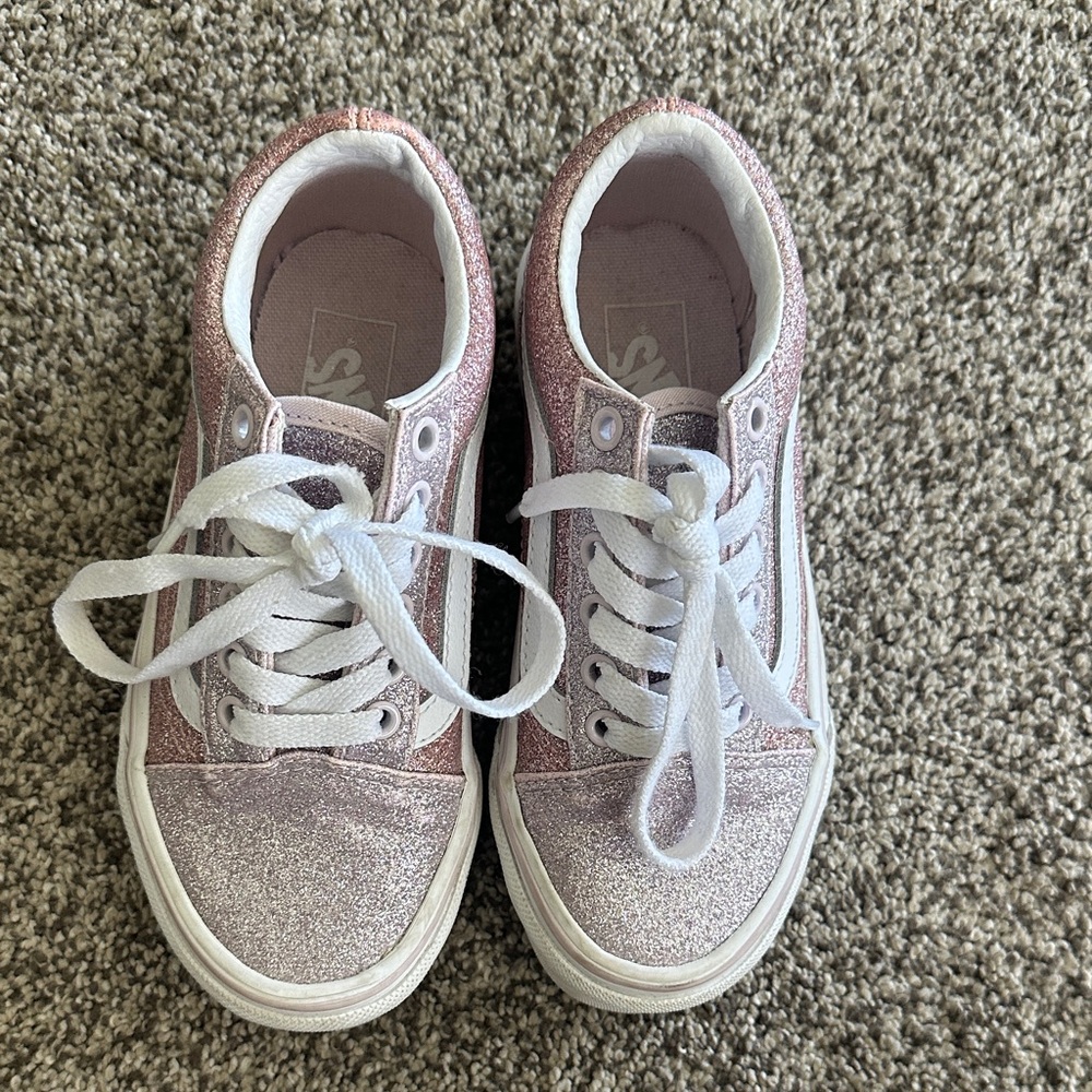 Vans Pink and White Sneakers Classic Canvas Style